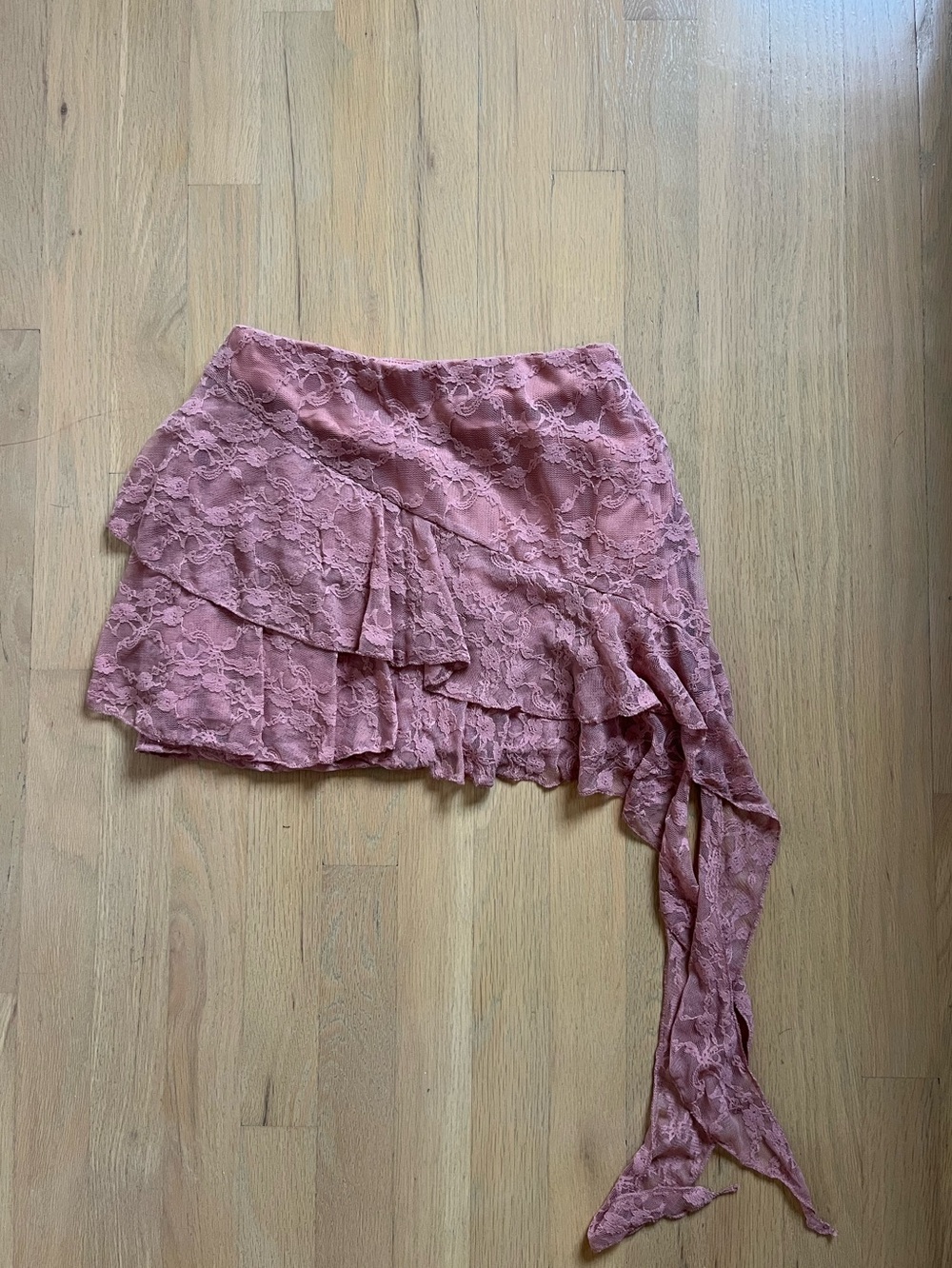 Forever 21 Dusty Rose Lace Asymmetrical Ruffle Mini Skirt